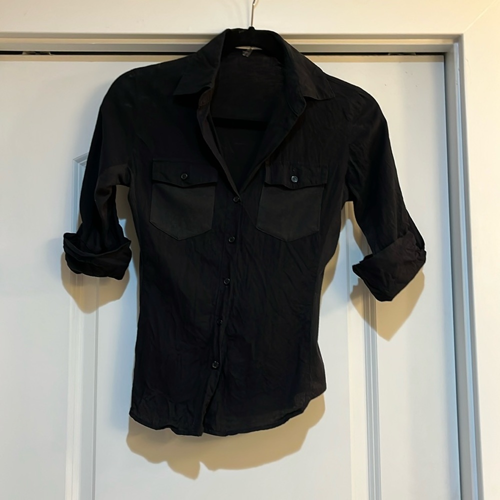 LOVE TREE 🖤 Fitted Button Up Blouse Size Small